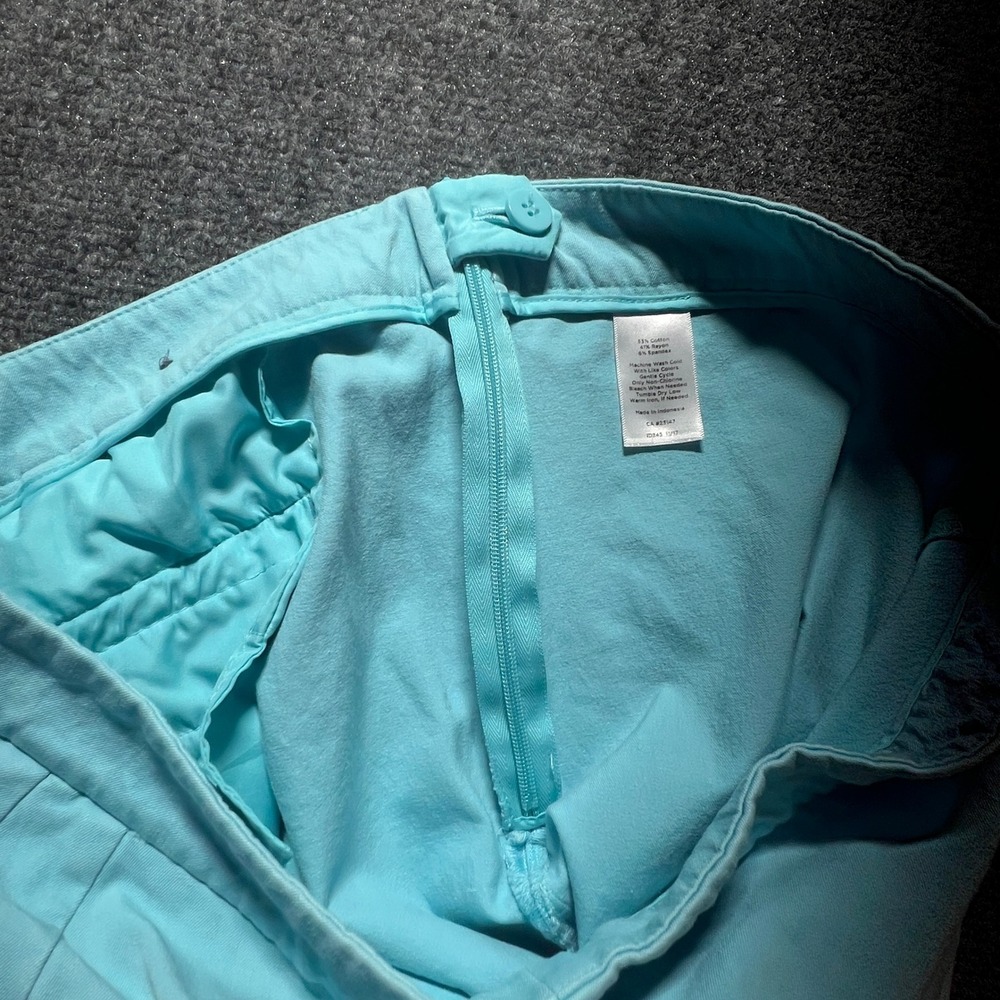 Talbots Chatham Crop Pants Aqua Blue Scallop Hem Cotton Blend Size 10P - Picture 7 of 10